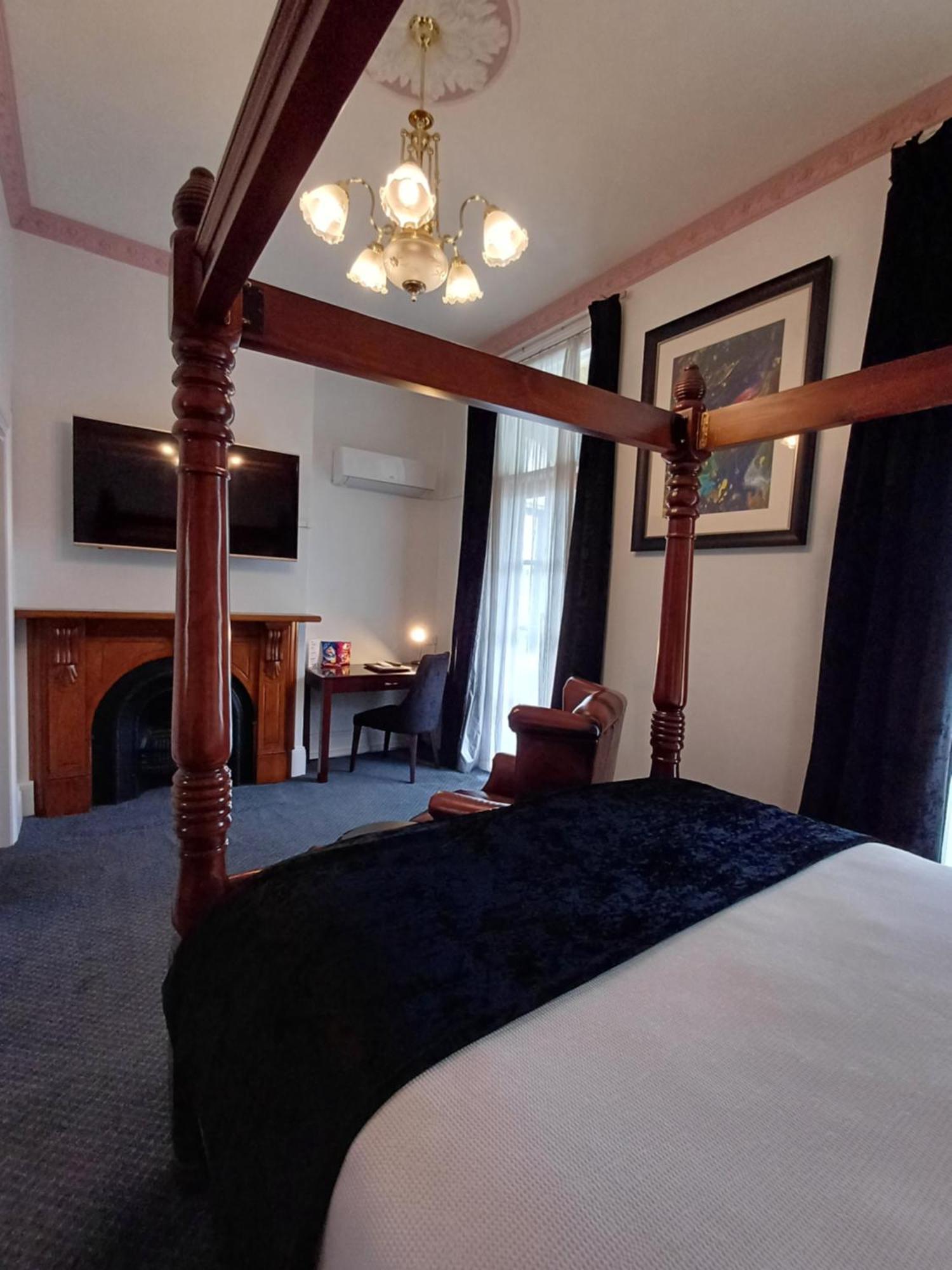 Art Hotel On York Лонсестон Экстерьер фото